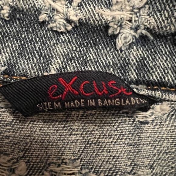 Excuse denim jacket distressed size M NWT - Picture 3 of 11